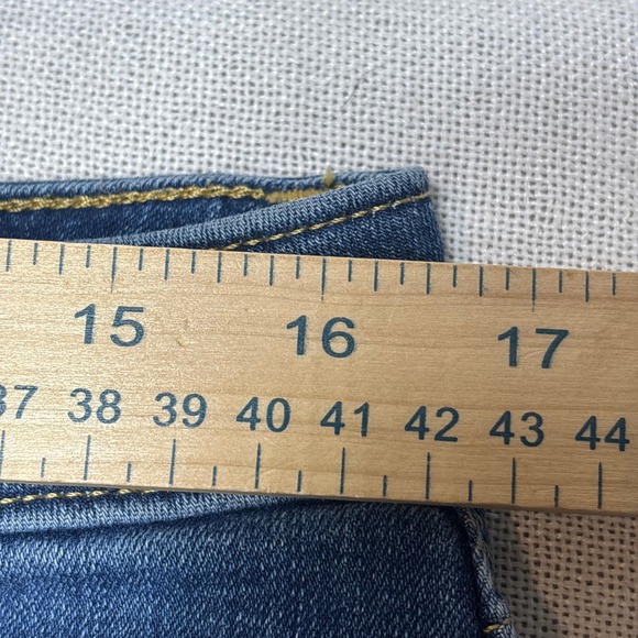 Wrangler Womens High Rise True Straight Leg Denim Jeans Size 14X32 - Picture 7 of 9